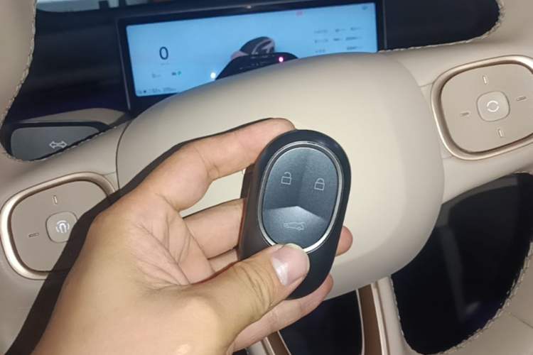 Used Nio ET5T 2024 75kWh Touring Vehicle Key