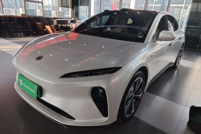 Used Nio ET5T 2024 75kWh Touring