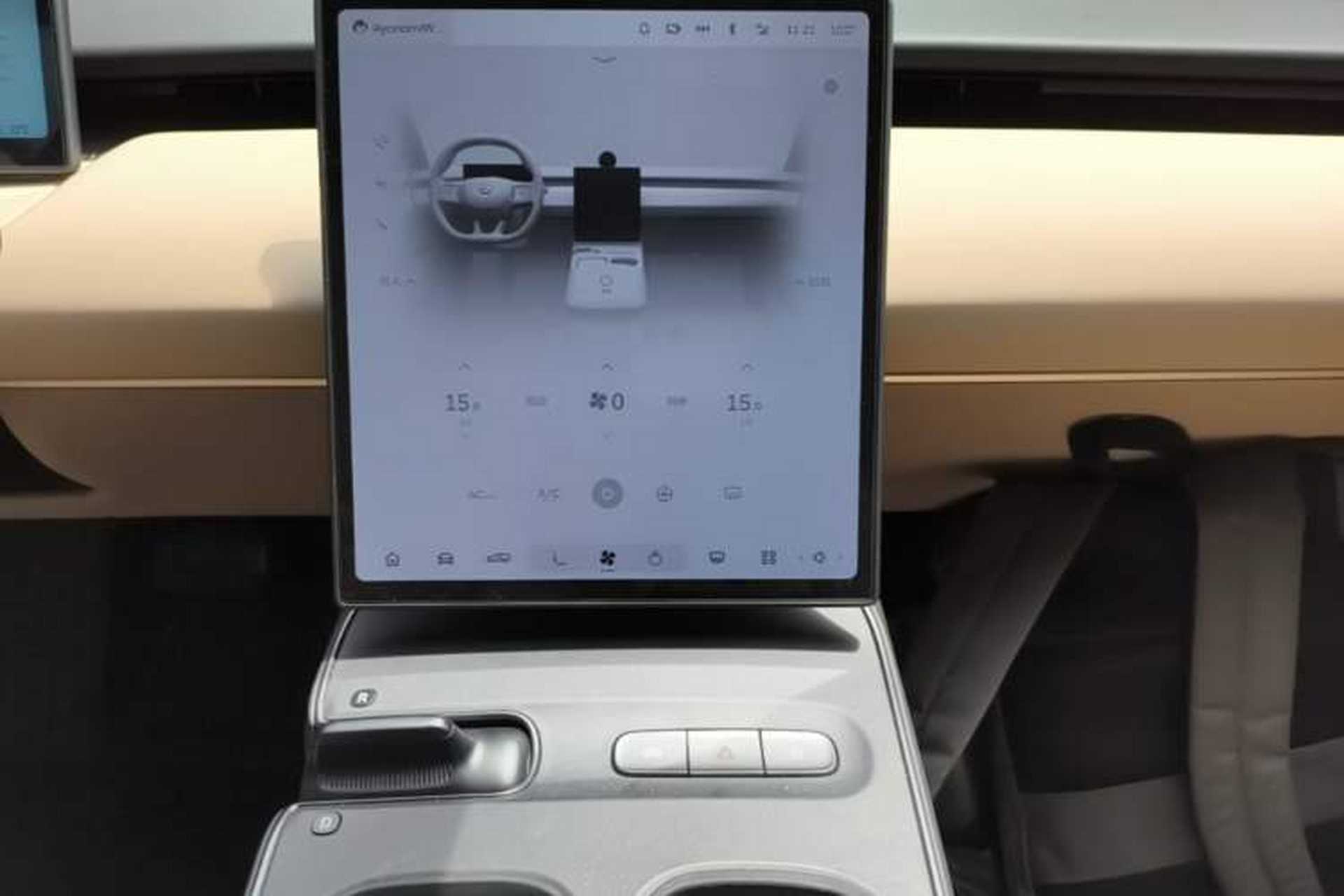 Used Nio ET5T 2024 75kWh Touring Audio And AC Panel