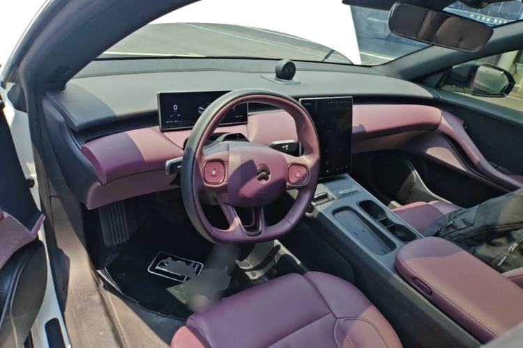 Used Nio ET5T 2024 75kWh Touring Center Console