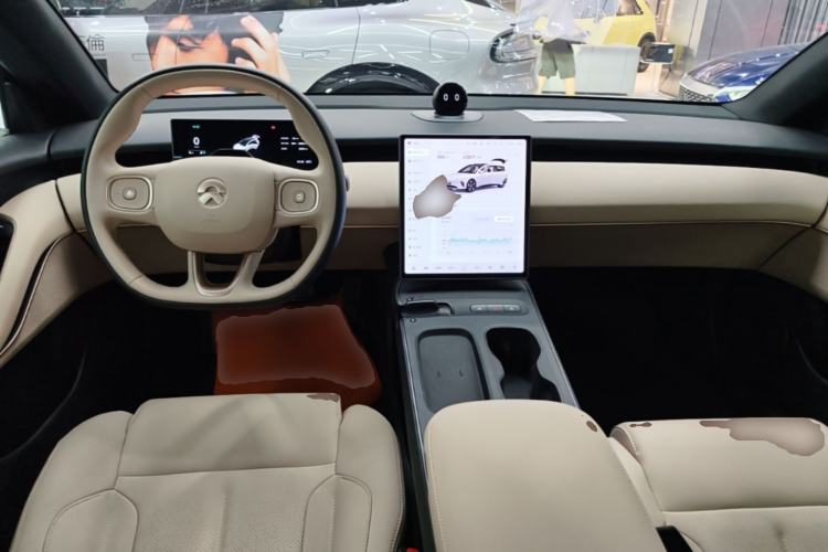 Used Nio ET5T 2024 75kWh Touring Center Console