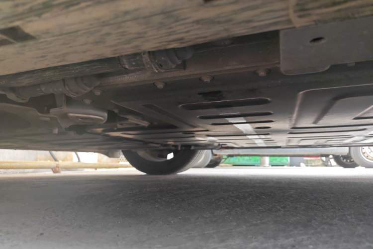 Used Nio ET5T 2024 75kWh Touring Chassis Front Left