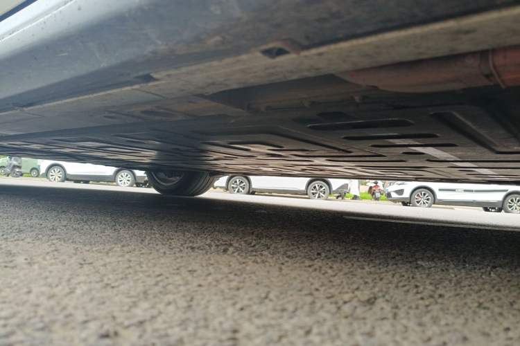 Used Nio ET5T 2024 75kWh Touring Chassis Front Right
