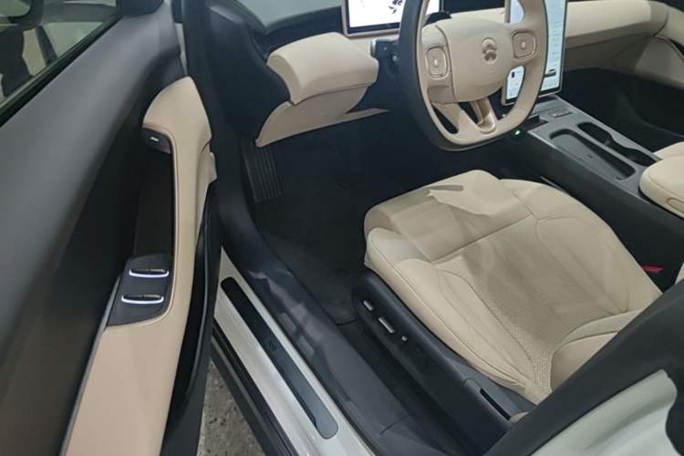 Used Nio ET5T 2024 75kWh Touring Driver Seat