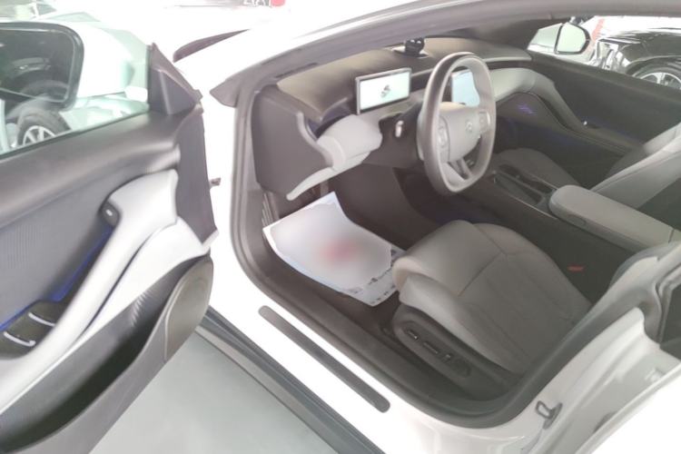 Used Nio ET5T 2024 75kWh Touring Driver Seat