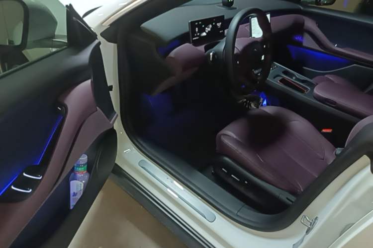 Used Nio ET5T 2024 75kWh Touring Driver Seat