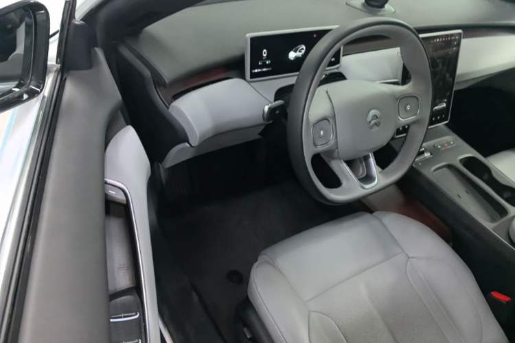 Used Nio ET5T 2024 75kWh Touring Driver Seat