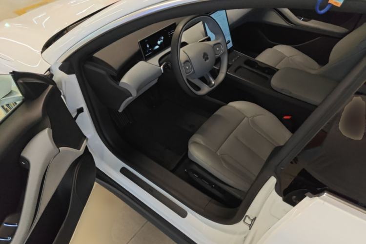 Used Nio ET5T 2024 75kWh Touring Driver Seat