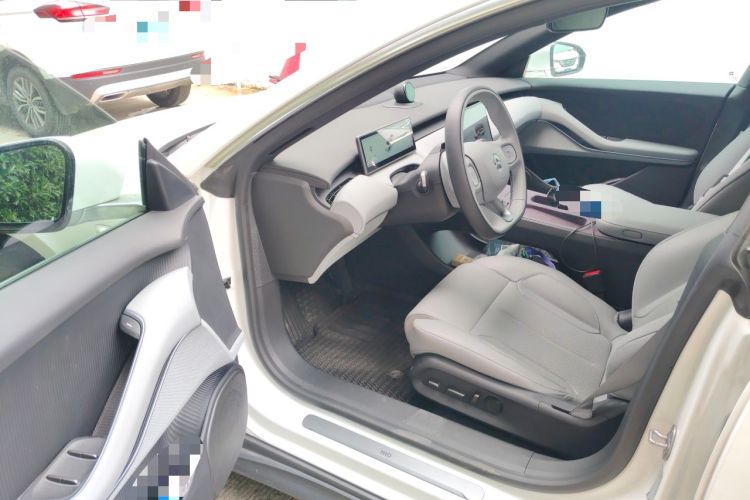Used Nio ET5T 2024 75kWh Touring Driver Seat