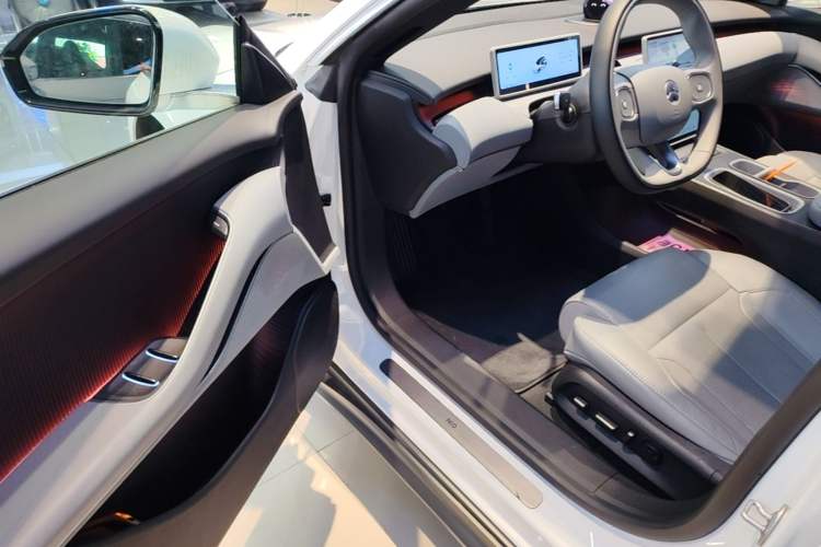 Used Nio ET5T 2024 75kWh Touring Driver Seat