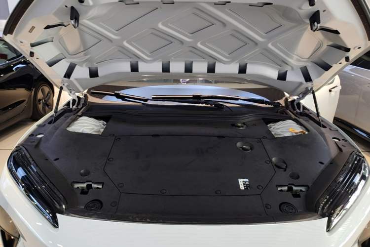 Used Nio ET5T 2024 75kWh Touring Engine Bay