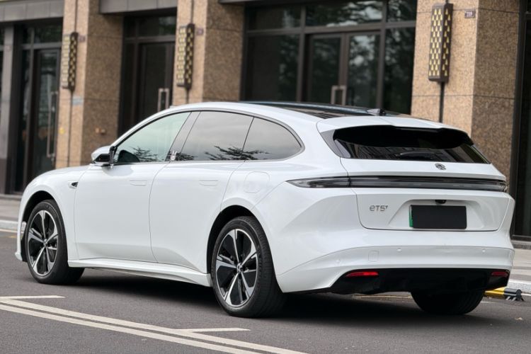Used Nio ET5T 2024 75kWh Touring Exterior 1