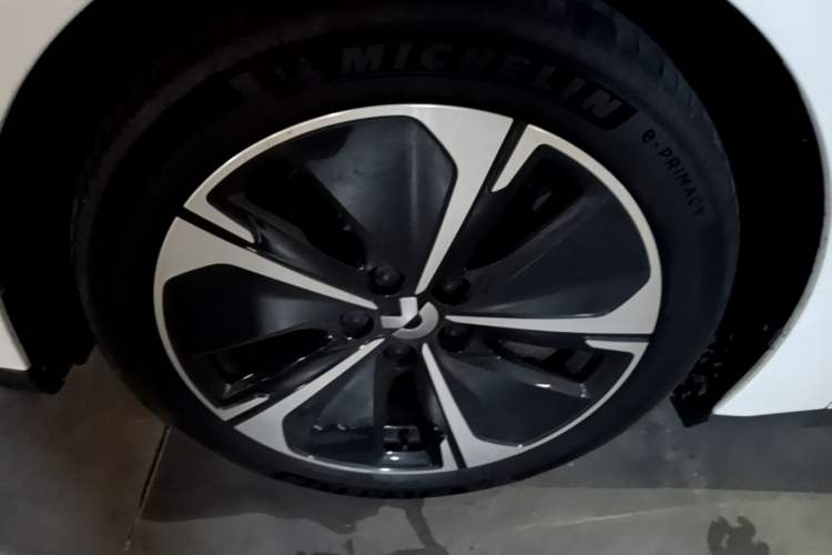 Used Nio ET5T 2024 75kWh Touring Exterior 4