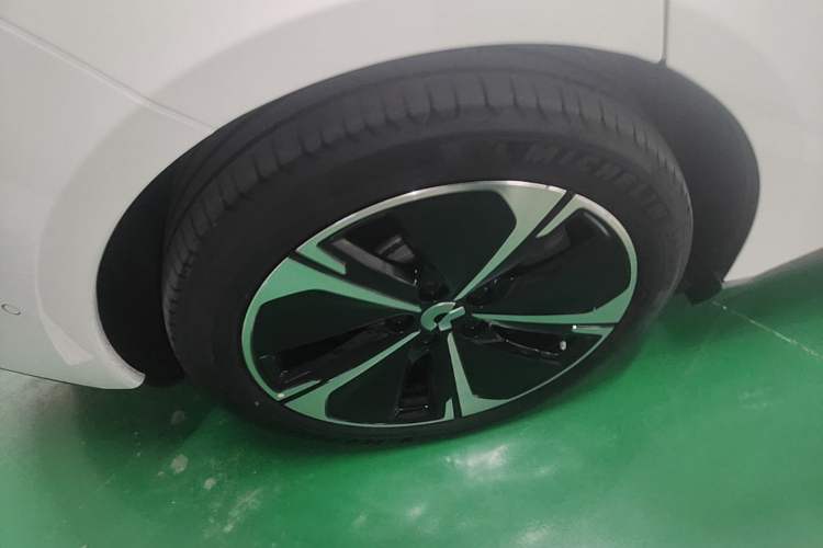 Used Nio ET5T 2024 75kWh Touring Exterior 5