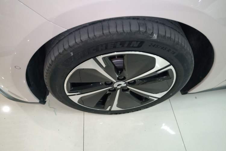 Used Nio ET5T 2024 75kWh Touring Exterior 7
