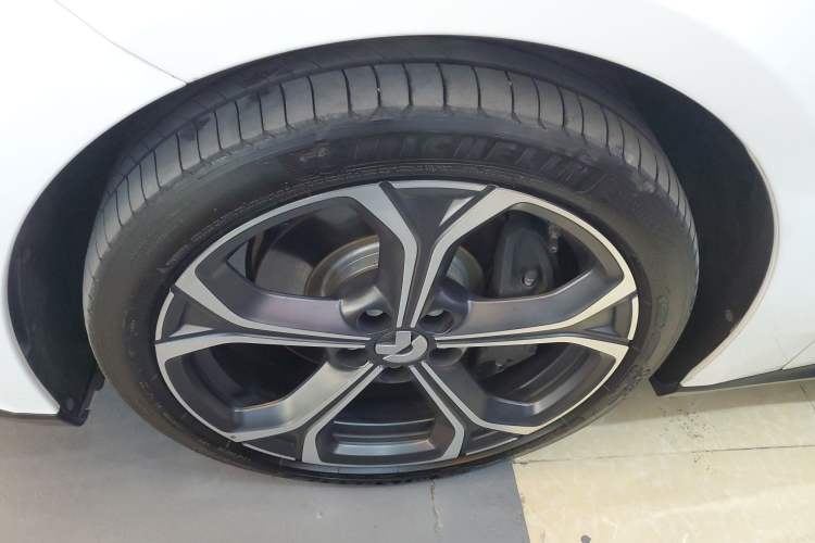 Used Nio ET5T 2024 75kWh Touring Exterior 7