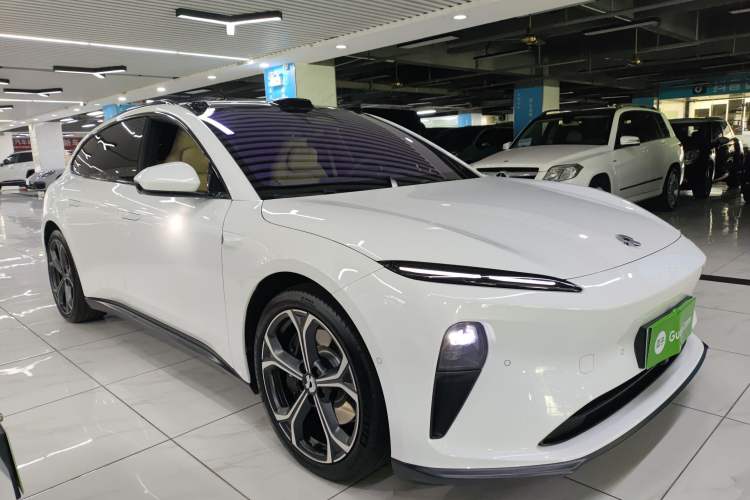 Used Nio ET5T 2024 75kWh Touring Front Right 45 Deg