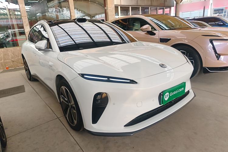 Used Nio ET5T 2024 75kWh Touring Front Right 45 Deg