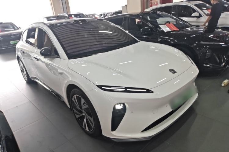 Used Nio ET5T 2024 75kWh Touring Front Right 45 Deg