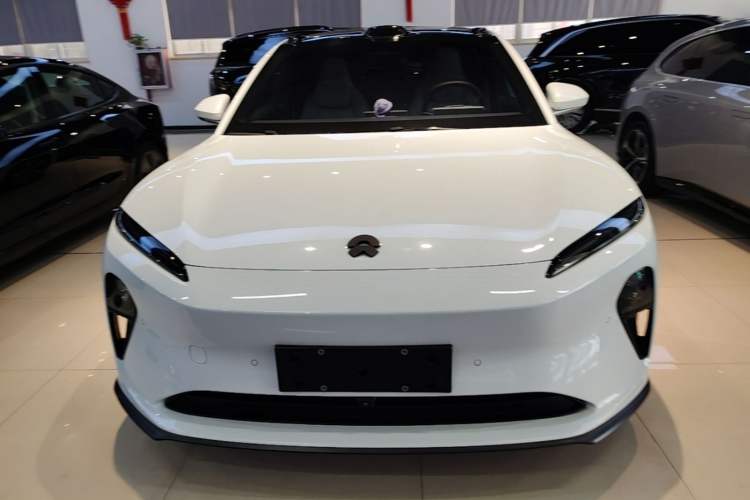 Used Nio ET5T 2024 75kWh Touring Front