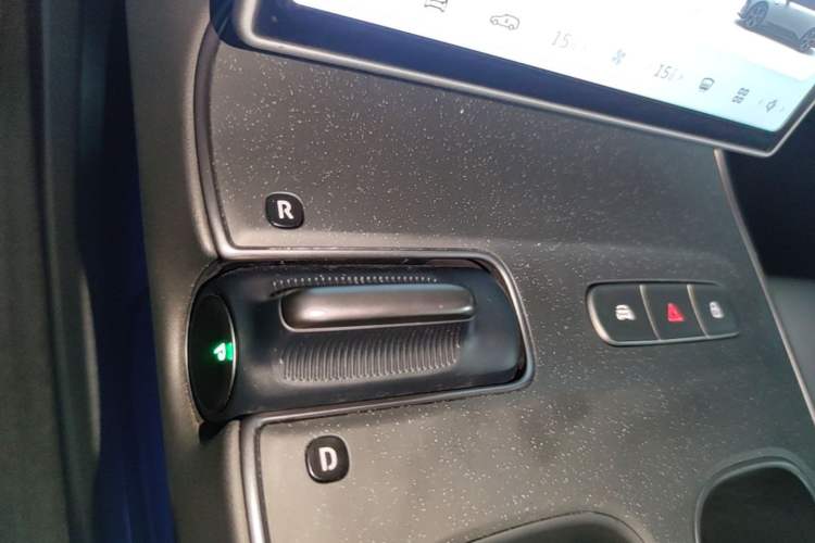 Used Nio ET5T 2024 75kWh Touring Gear Lever