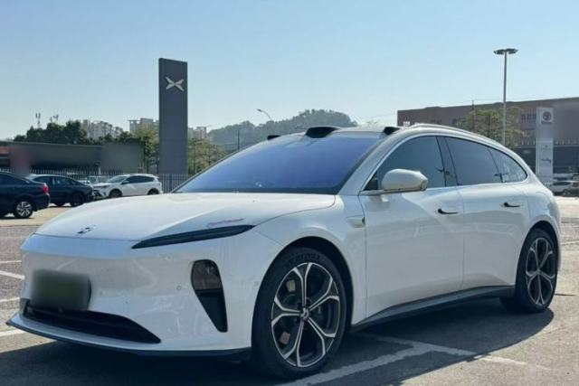 Used Nio ET5T 2024 75kWh Touring