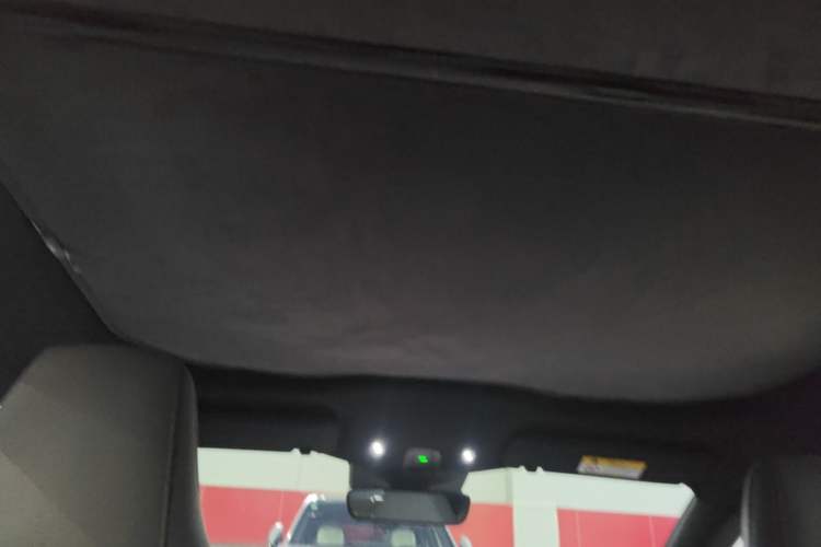 Used Nio ET5T 2024 75kWh Touring Headliner
