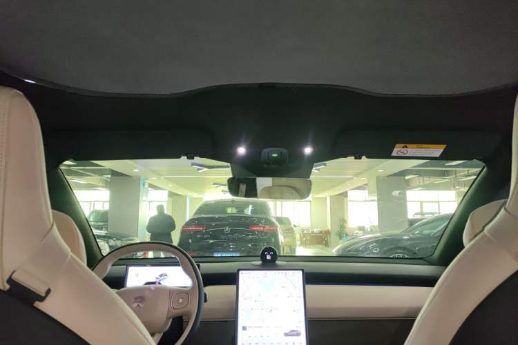 Used Nio ET5T 2024 75kWh Touring Headliner