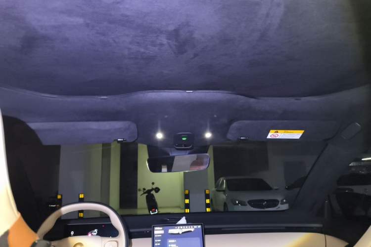 Used Nio ET5T 2024 75kWh Touring Headliner