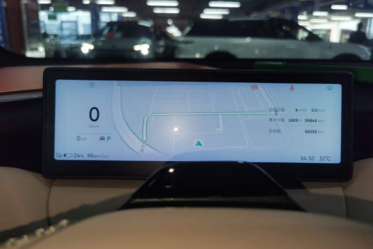 Used Nio ET5T 2024 75kWh Touring Instrument Cluster