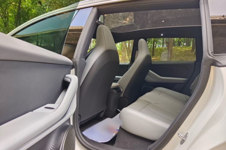 Used Nio ET5T 2024 75kWh Touring Interior 1