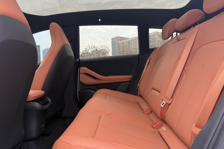 Used Nio ET5T 2024 75kWh Touring Interior 2