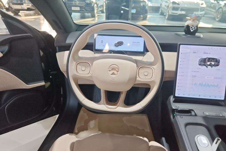 Used Nio ET5T 2024 75kWh Touring Interior 3