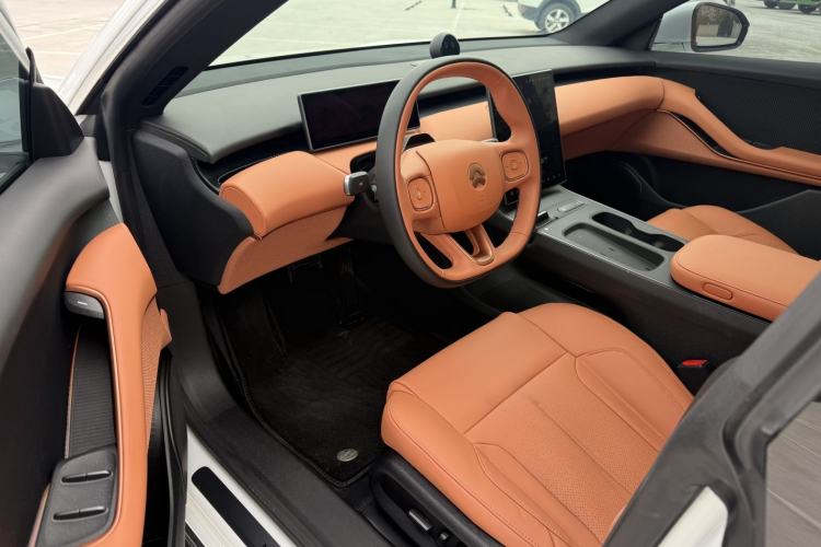 Used Nio ET5T 2024 75kWh Touring Interior 3