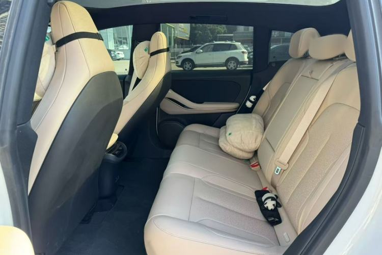 Used Nio ET5T 2024 75kWh Touring Interior 3