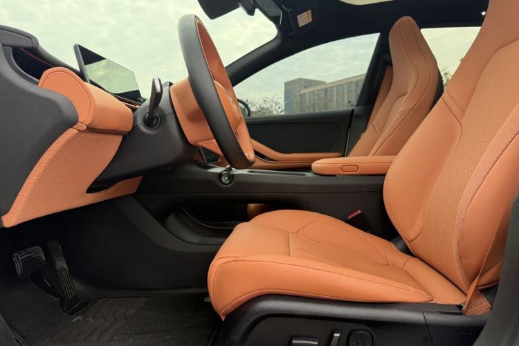 Used Nio ET5T 2024 75kWh Touring Interior 4