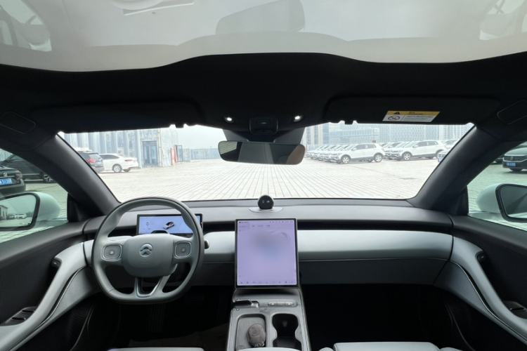 Used Nio ET5T 2024 75kWh Touring Interior 4