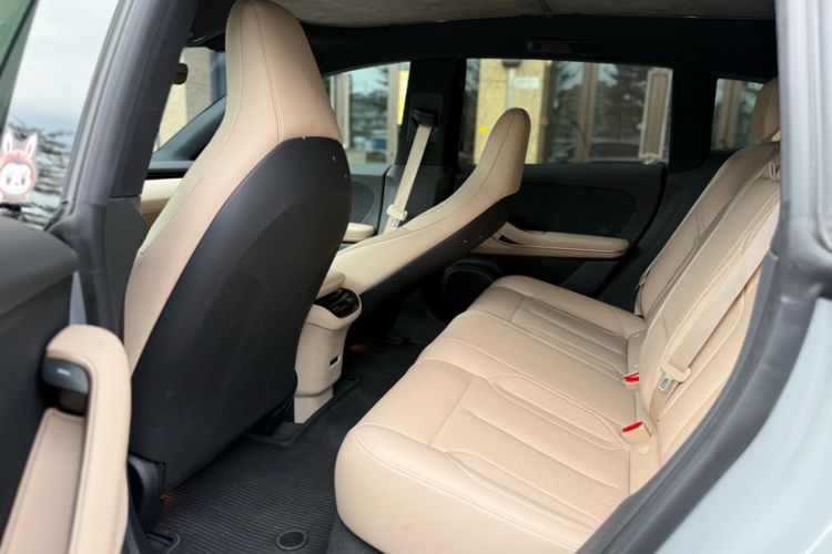 Used Nio ET5T 2024 75kWh Touring Interior 6