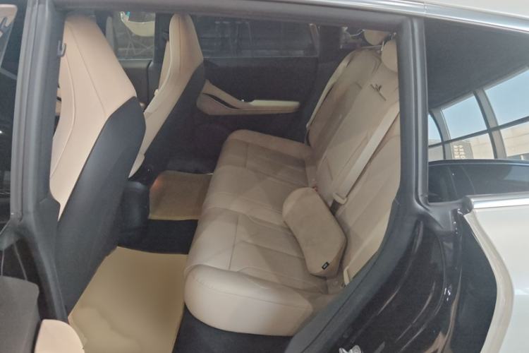 Used Nio ET5T 2024 75kWh Touring Interior 8