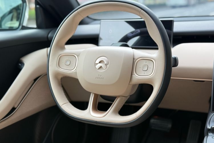 Used Nio ET5T 2024 75kWh Touring Interior 8