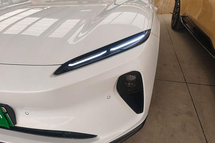 Used Nio ET5T 2024 75kWh Touring Left Front Headlight