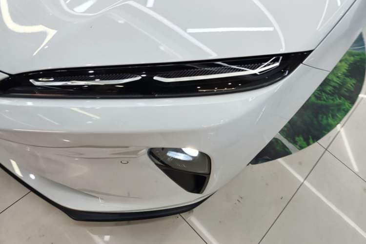 Used Nio ET5T 2024 75kWh Touring Left Front Headlight
