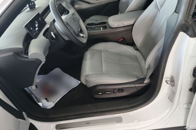 Used Nio ET5T 2024 75kWh Touring Left Front Seat