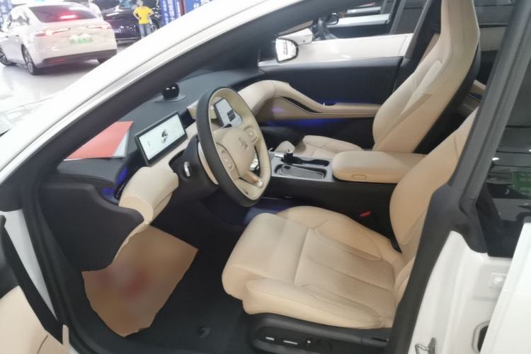 Used Nio ET5T 2024 75kWh Touring Left Front Seat