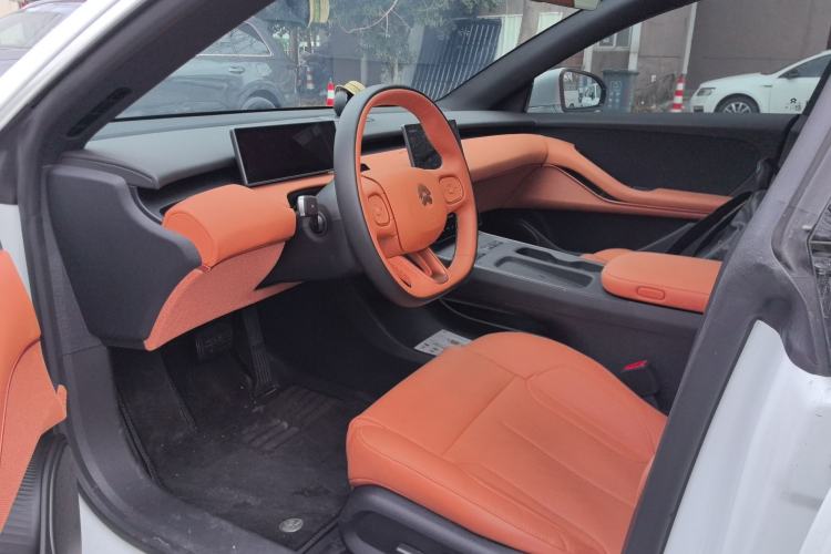 Used Nio ET5T 2024 75kWh Touring Left Front Seat