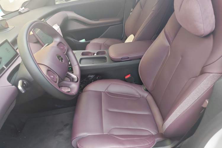 Used Nio ET5T 2024 75kWh Touring Left Front Seat