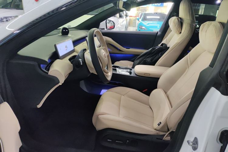 Used Nio ET5T 2024 75kWh Touring Left Front Seat