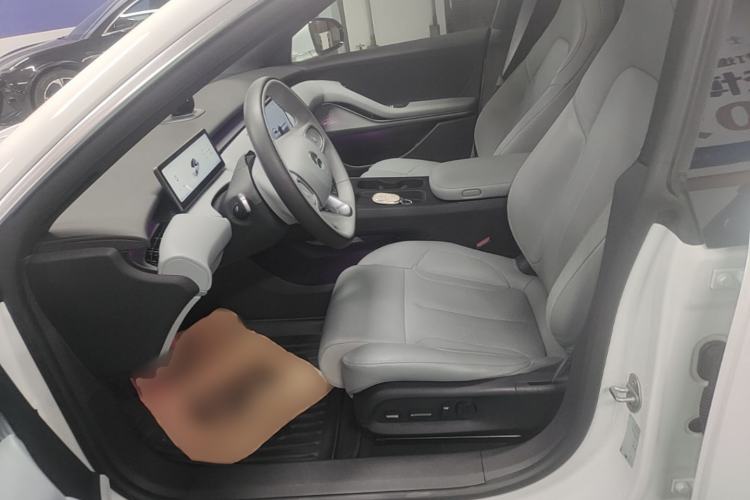 Used Nio ET5T 2024 75kWh Touring Left Front Seat