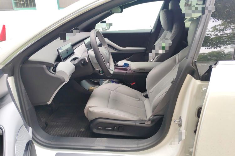 Used Nio ET5T 2024 75kWh Touring Left Front Seat