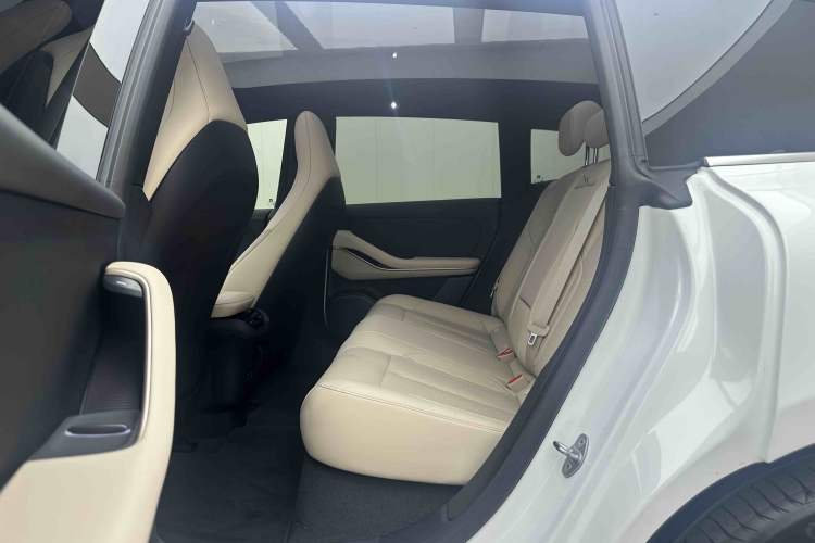 Used Nio ET5T 2024 75kWh Touring Left Rear Seat